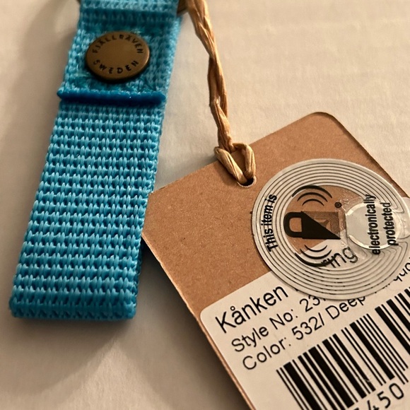 Fjällräven Kånken Keyring Set - Red, Blue, Rainbow - Picture 4 of 10